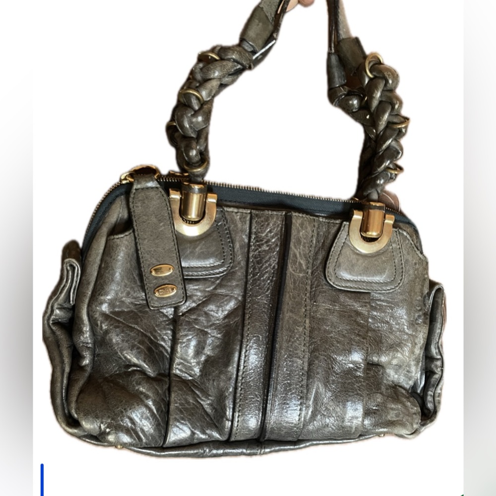 Authentic CHLOE Silver/ gray  Leather Heloise bag .In Excellent used condition.